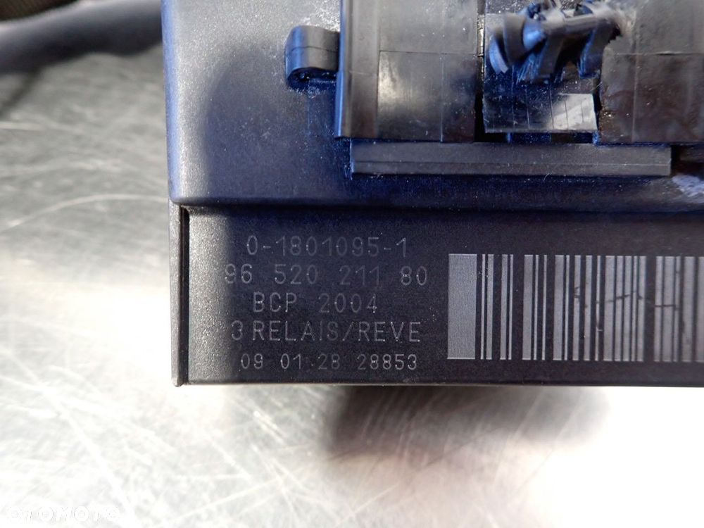 PRZEKAŹNIK WENTYLATORÓW CITROEN BERLINGO II  9652021180 - 3