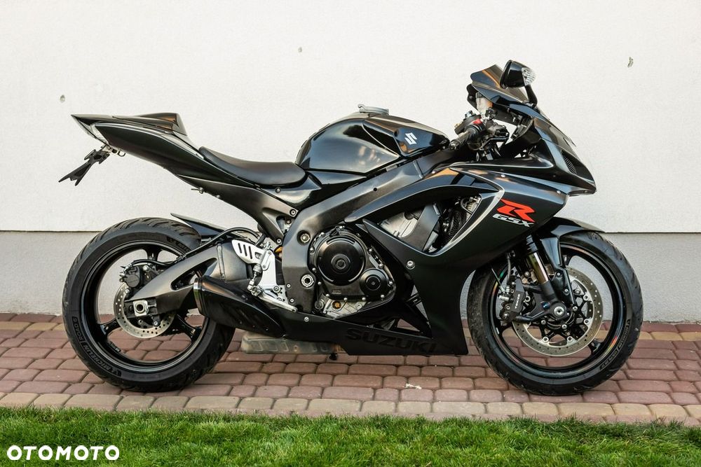 Suzuki GSX-R - 3