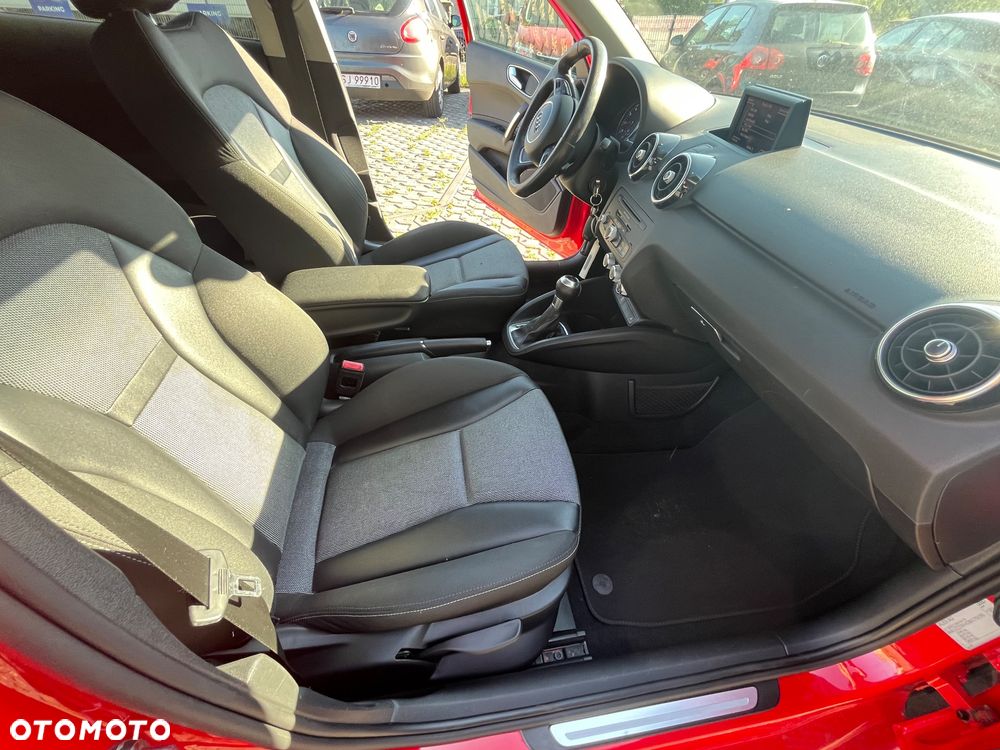 Audi A1 Sportback 1.4 TFSI S tronic Attraction - 14