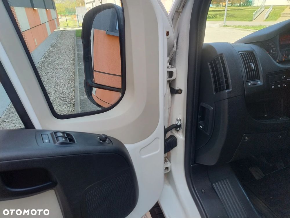 Peugeot BOXER PO LIFTINGU 2.2 HDI (130KM) 6-BIEGÓW (L2H2) STAN IDEALNY KLIMA TEMPOMAT NIE MA RDZY SERWIS KM ! ! ! - 14