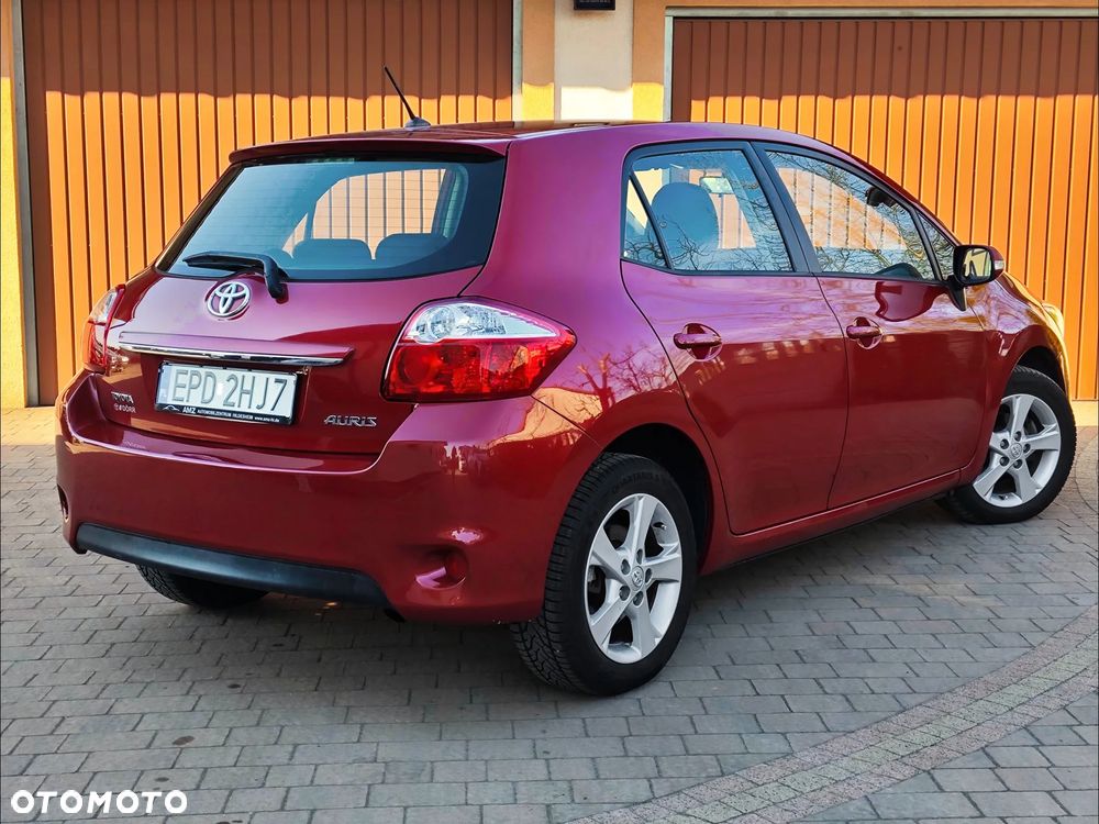 Toyota Auris 1.6 Life+ - 4