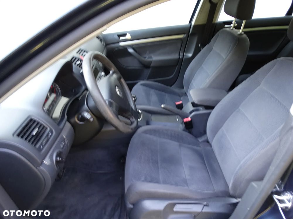 Volkswagen Jetta 1.6 Comfortline - 5