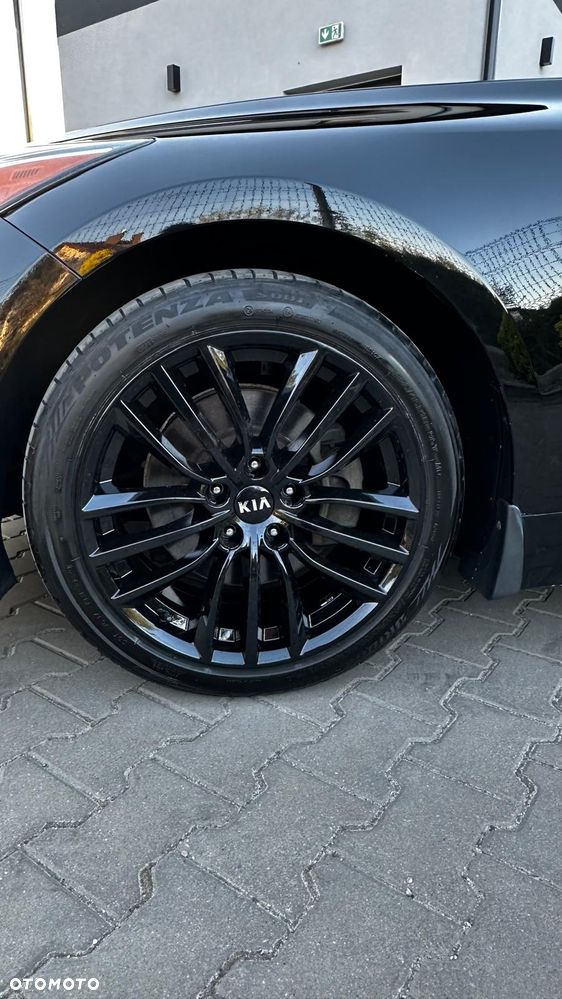Kia Stinger 2.0 T-GDI GT Line - 12