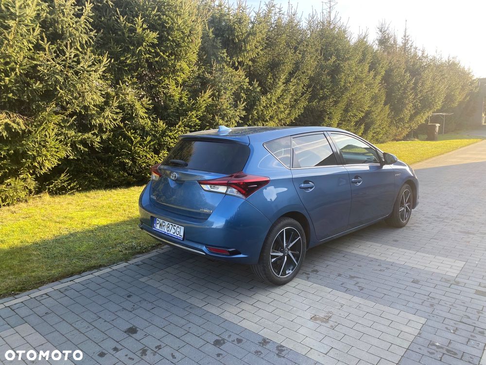 Toyota Auris - 4