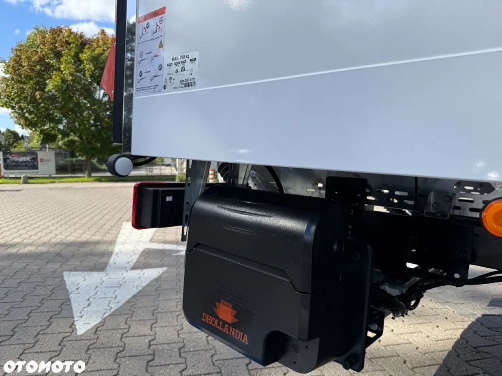 Ford Transit Kontener z windą 4200 mm - 5