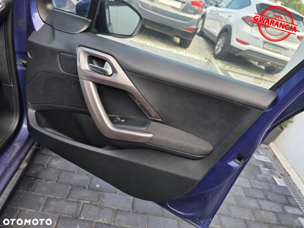 Peugeot 2008 - 40