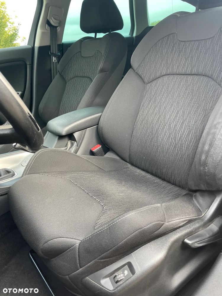 Citroën C5 Tourer HDi 140 FAP Business Class - 10