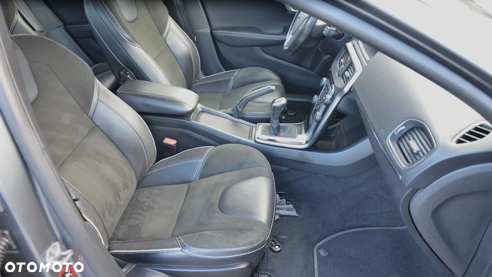 Volvo V40 D2 RDesign - 18