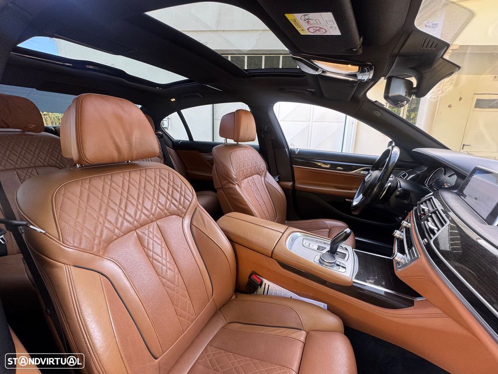 BMW 740 Ld xDrive Pack M - 27