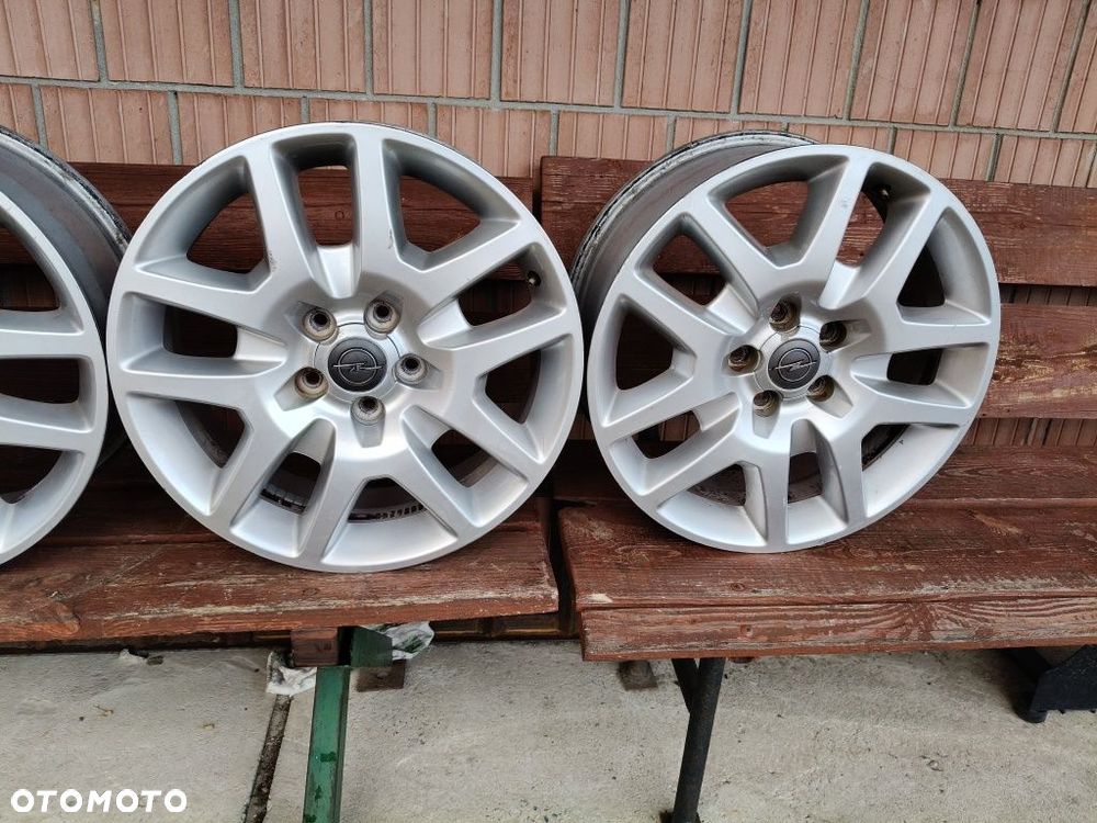 Felgi 5x115 R18 Opel - 3