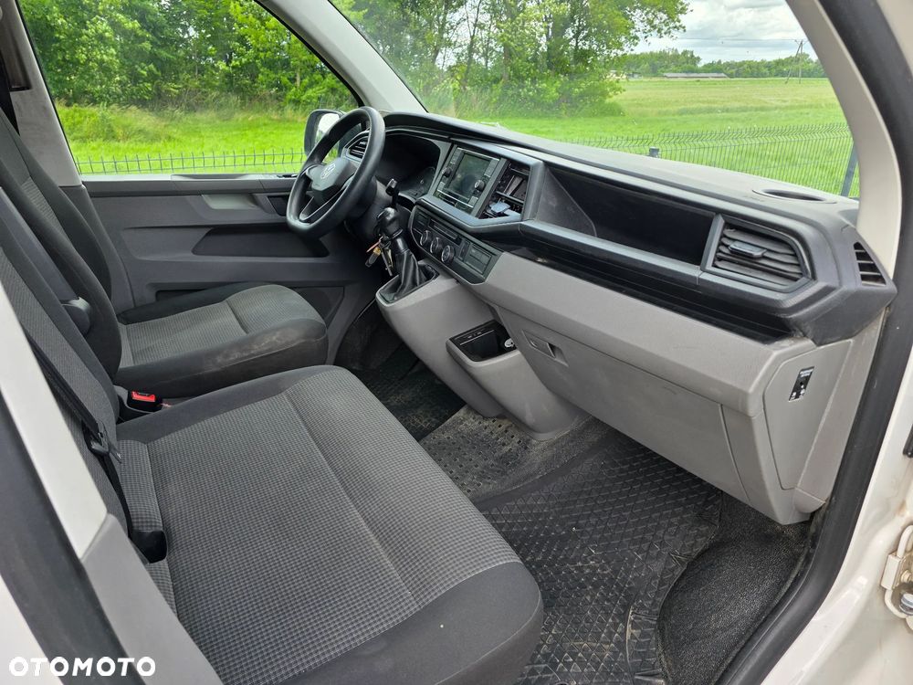 Volkswagen T6 - 11