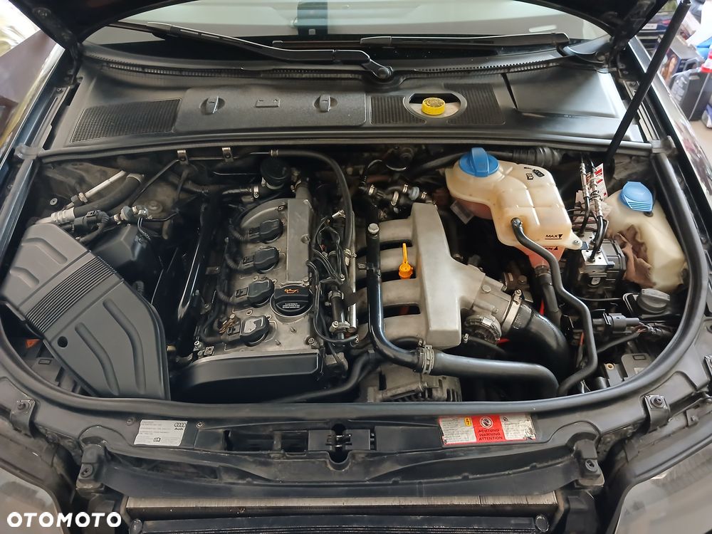 Audi A4 Avant 1.8 T quattro - 24