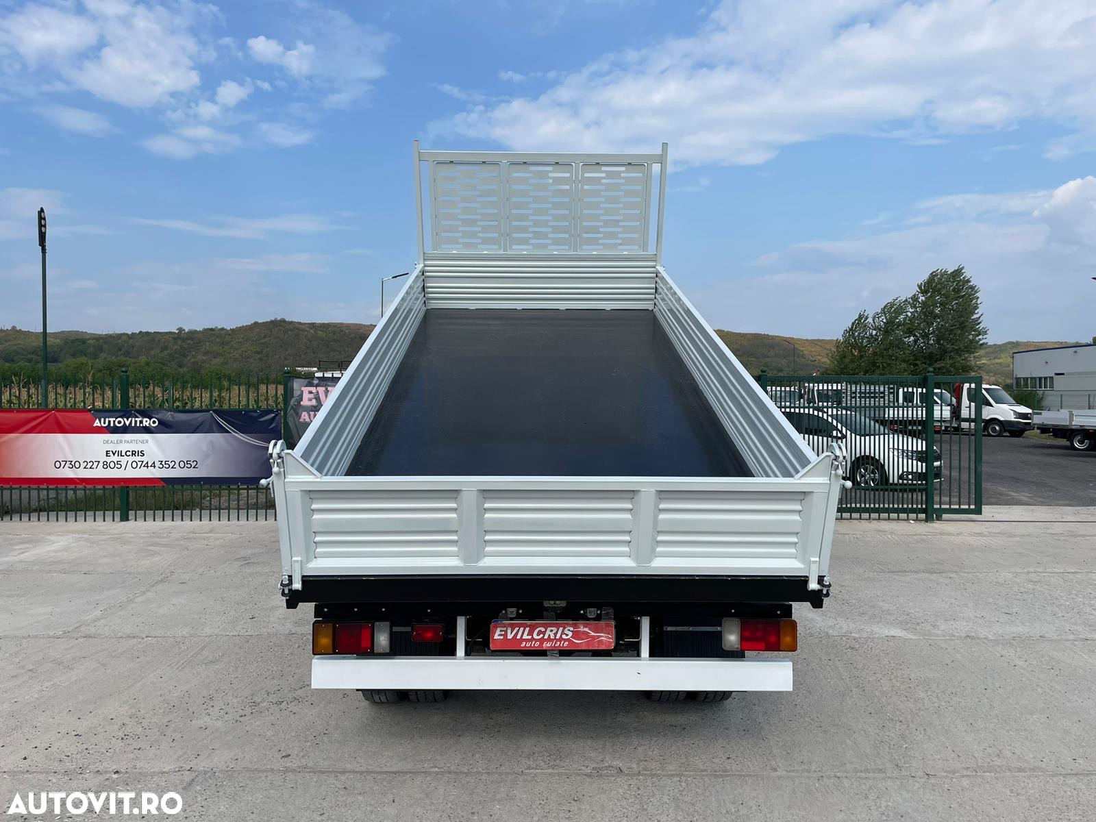 Isuzu N35 BASCULABIL 4.5 m - 15