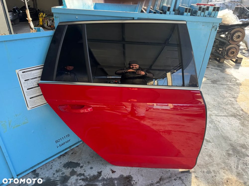DRZWI PRAWE TYLNE OCTAVIA 3 III KOMBI LF3K 8T8T - 1