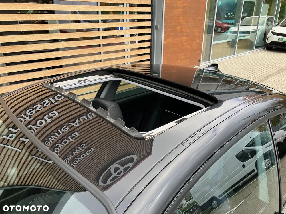 BMW Seria 1 120d Edition Sport - 3
