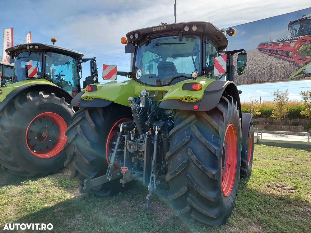 Claas Axion 850 hexashift - 4