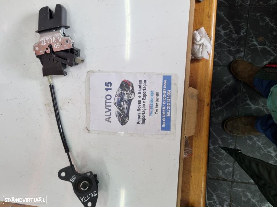 fechadura da mala VW Jetta 2005 - 1