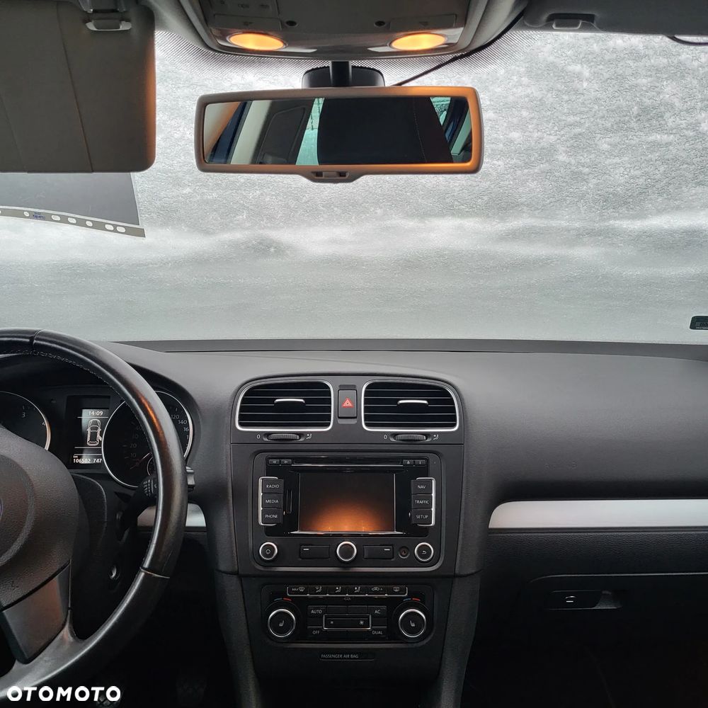 Volkswagen Golf 1.6 TDI DPF Team - 16