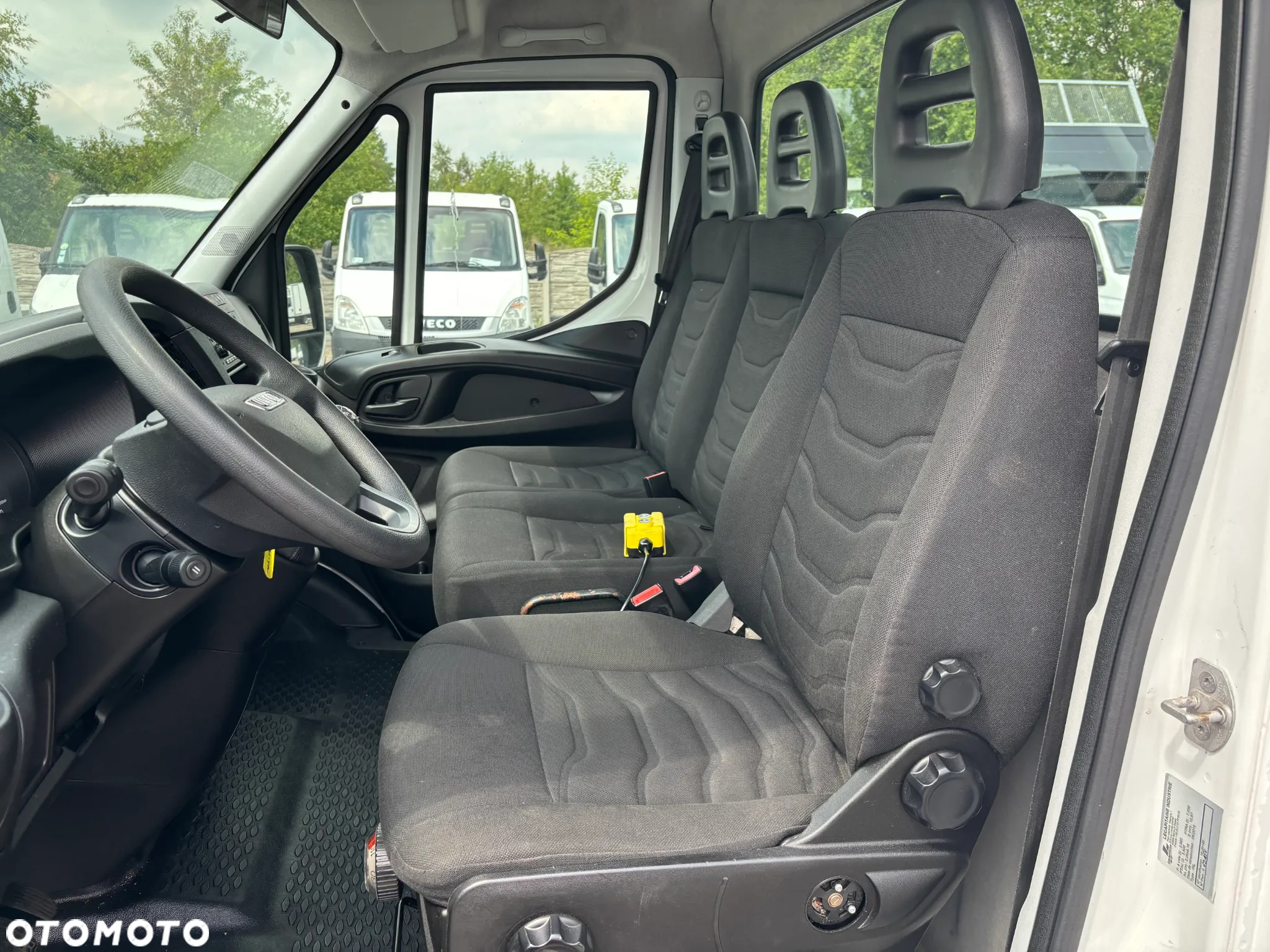 Iveco 35C13,35C14,35C15 - 5