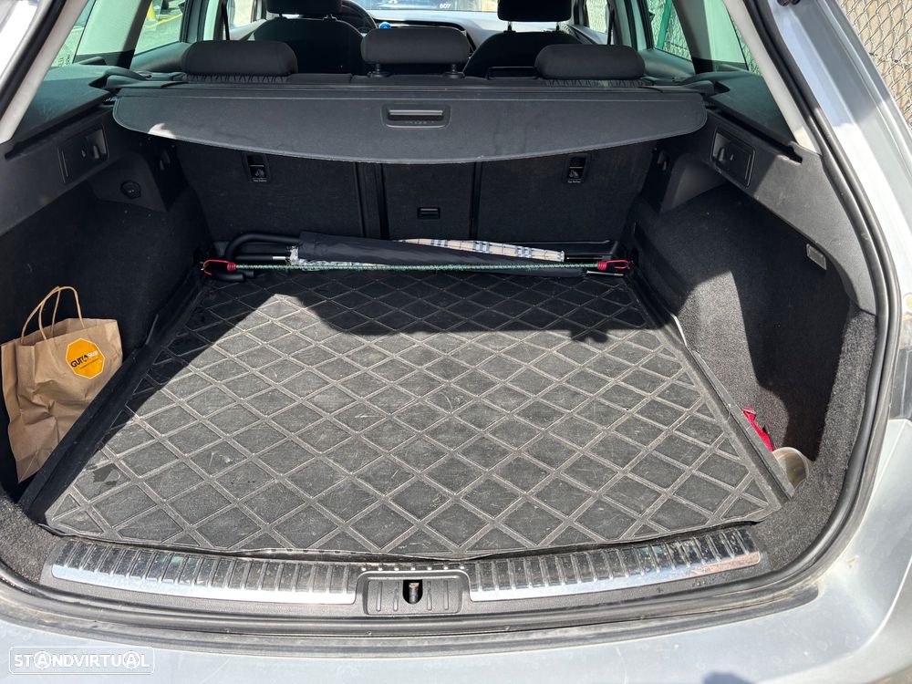 SEAT Leon ST 1.6 TDI Style Ecomotive - 16