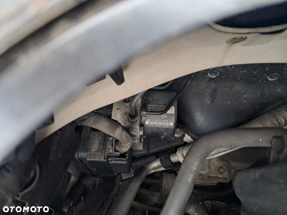 Vw Golf VI HB 3D LB9A 1.4 16v CGG LEG Części karoseria silnik skrzynia - 12