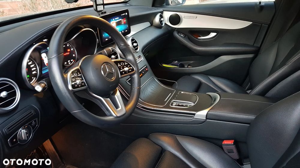 Mercedes-Benz GLC 200 d 4Matic 9G-TRONIC - 17