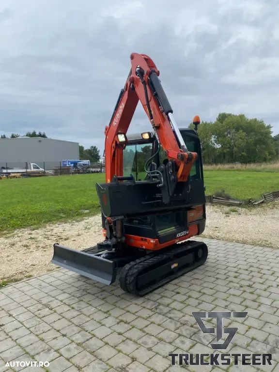 Kubota KX027-4 - 13