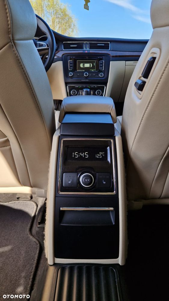 Skoda Superb 2.0 TSI Elegance DSG - 12