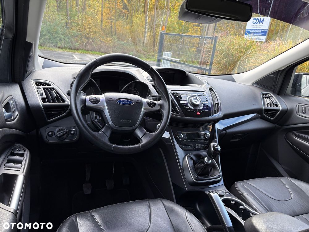 Ford Kuga 2.0 TDCi 4x4 ST-Line - 26