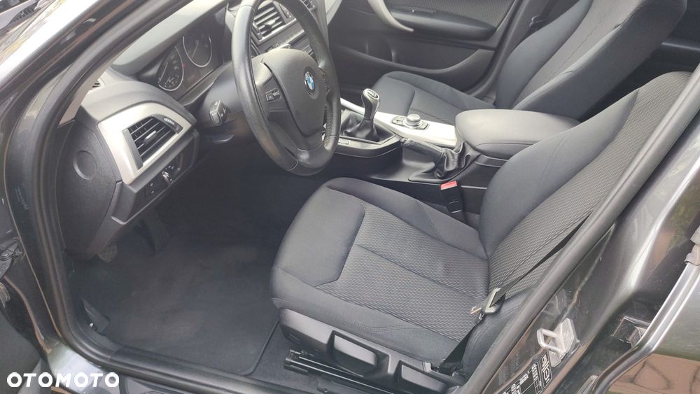 BMW Seria 1 118d - 18