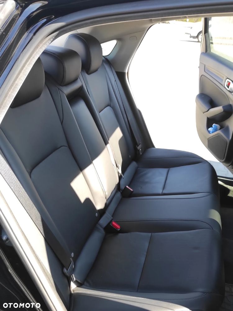 Honda Civic 1.5 i-VTEC Turbo CVT Prestige - 10