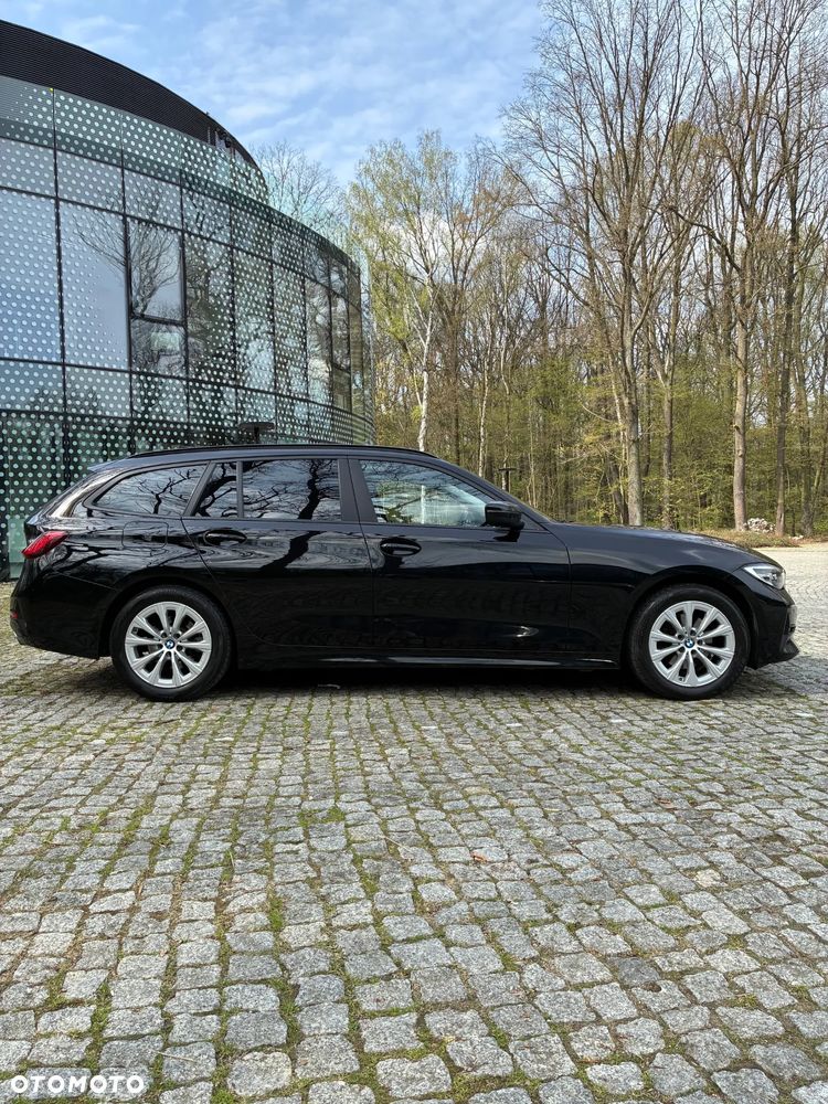 BMW Seria 3 320d Advantage sport - 19