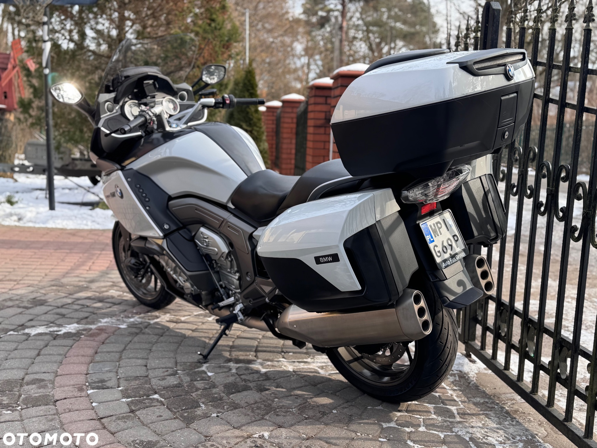 BMW K - 8