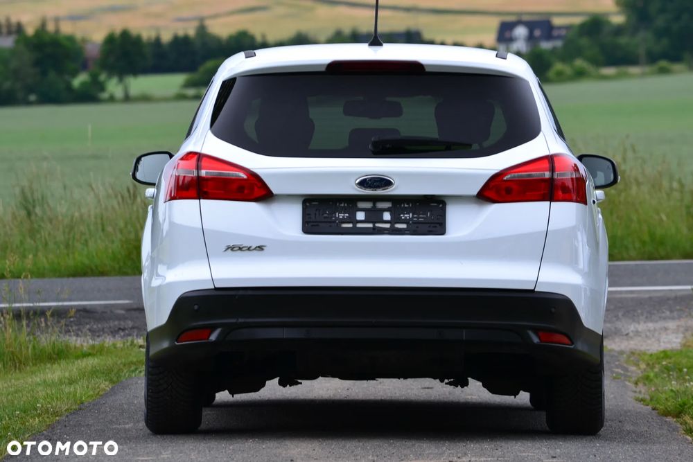 Ford Focus 1.5 TDCi DPF Start-Stopp-System Titanium - 10
