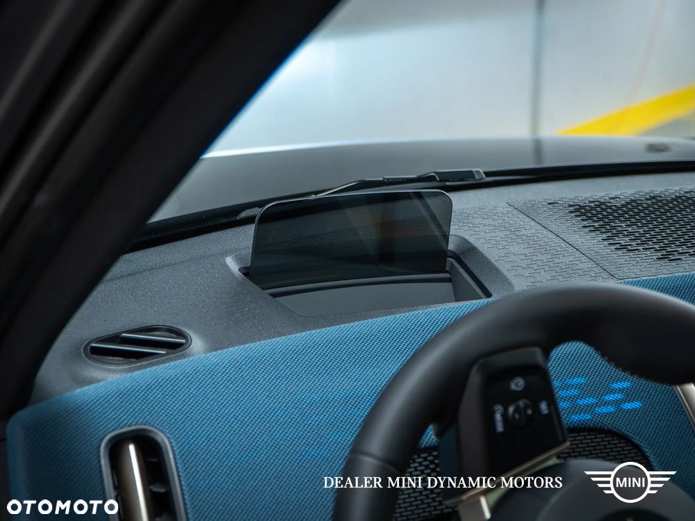 MINI Countryman C Favoured Trim - 30