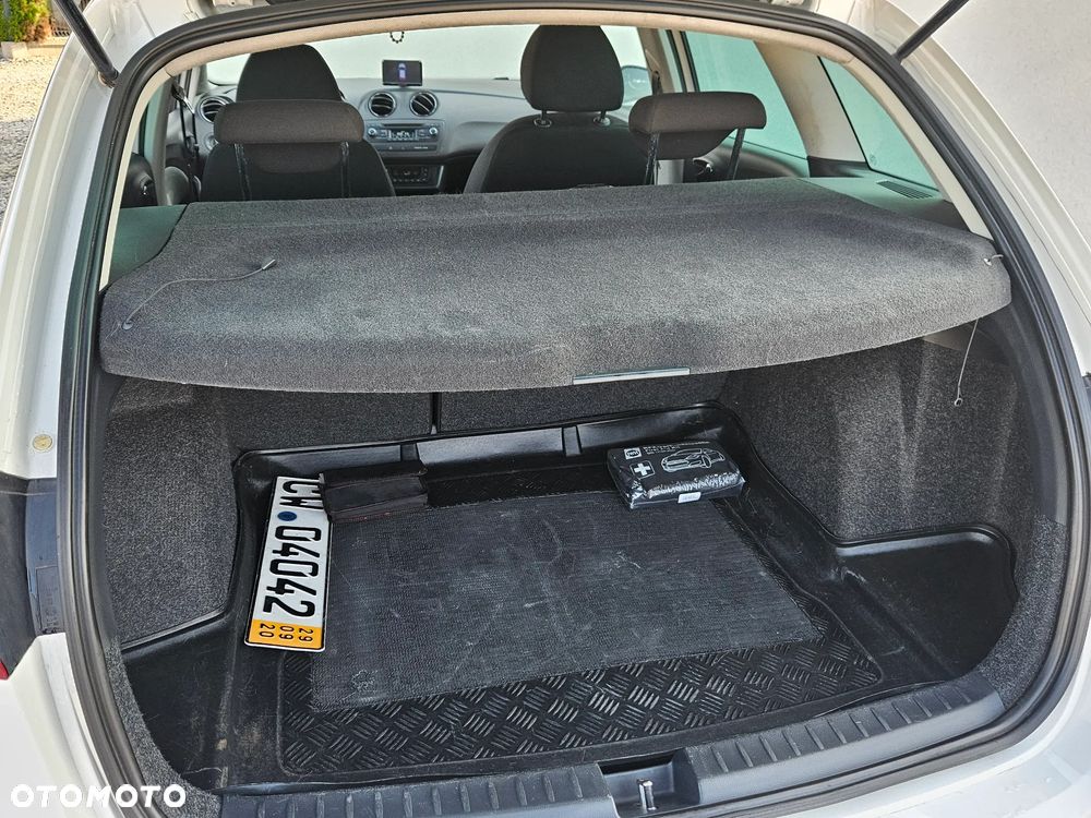 Seat Ibiza 1.2 12V Stylance - 11