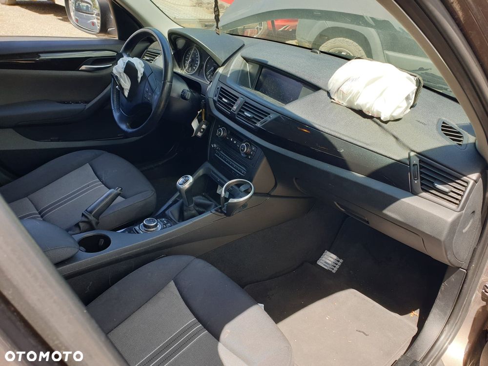 BMW X1 sDrive18d - 6
