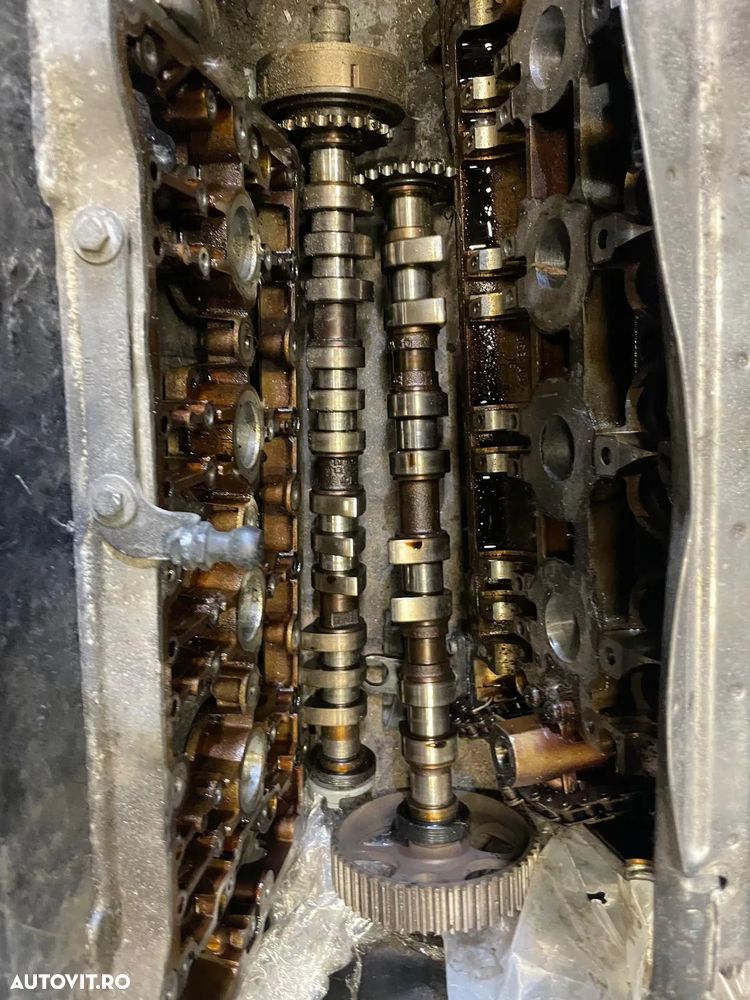 Capac culbutori Audi A4 B6 2.0 benzina ALT - 5