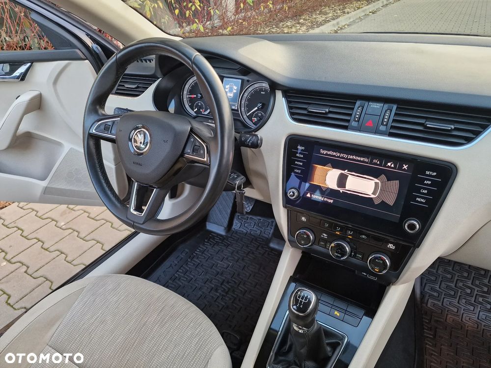 Skoda Octavia 1.6 TDI Style - 10