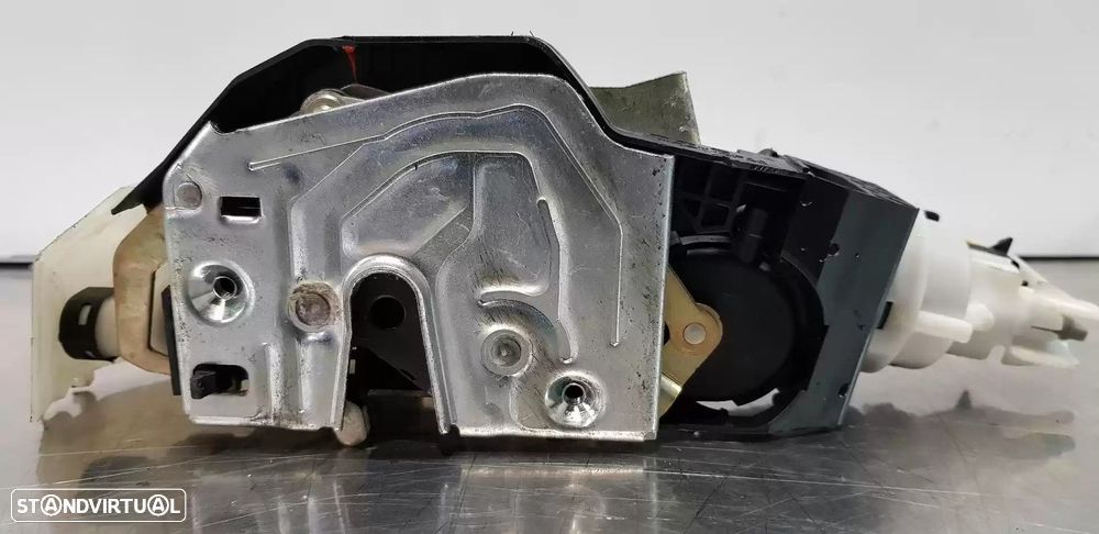 FECHADURA PORTA TRASEIRA ESQUERDA MERCEDES-BENZ CLASSE S 1999 -2207300435 - 3