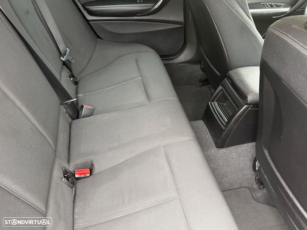 BMW 116 d EDynamics Line Sport - 22