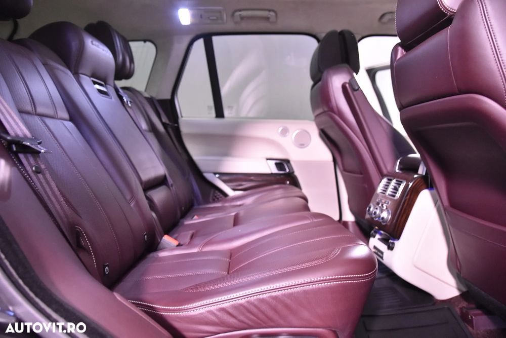 Land Rover Range Rover 3.0L TDV6 Autobiography - 12