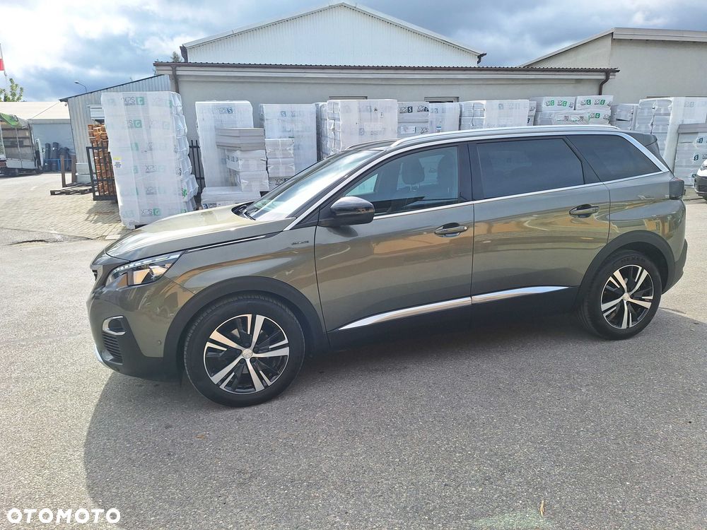 Peugeot 5008 - 1