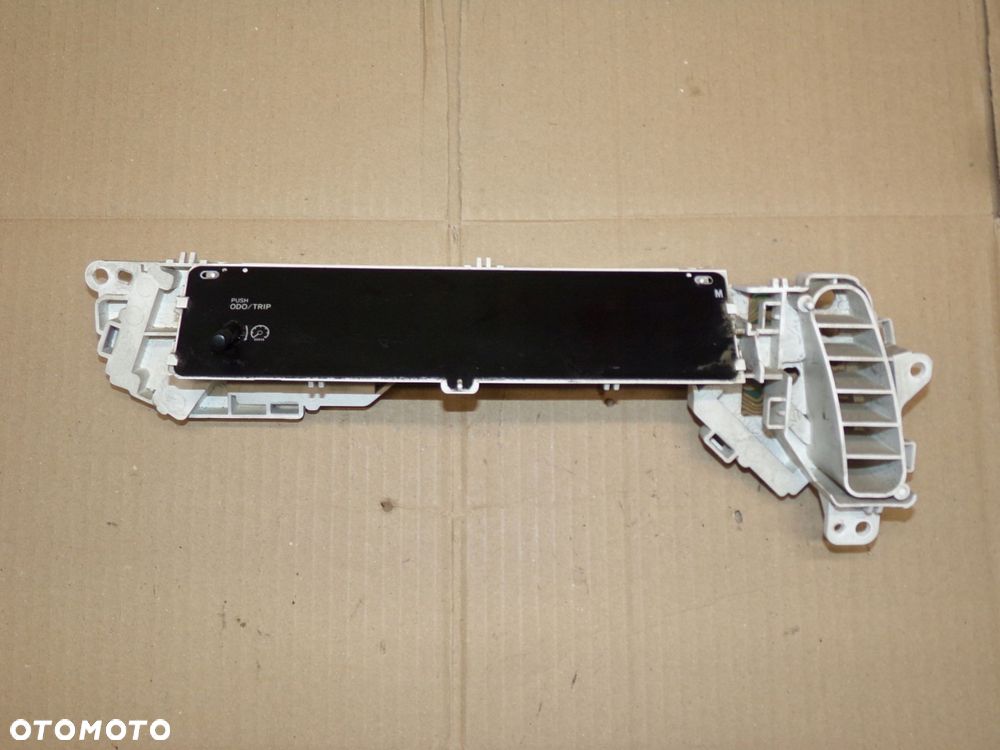 wyświetlacz radia 83950-28120 previa ii - 1