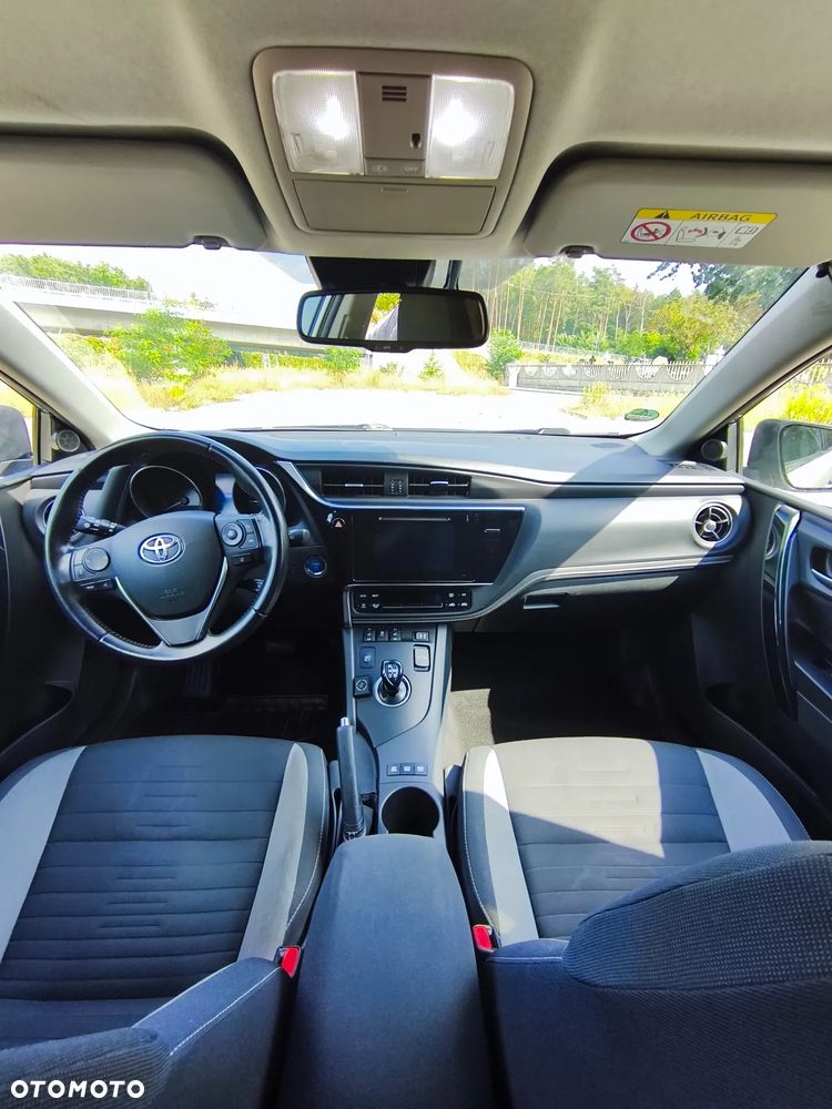 Toyota Auris Hybrid 135 Prestige - 20