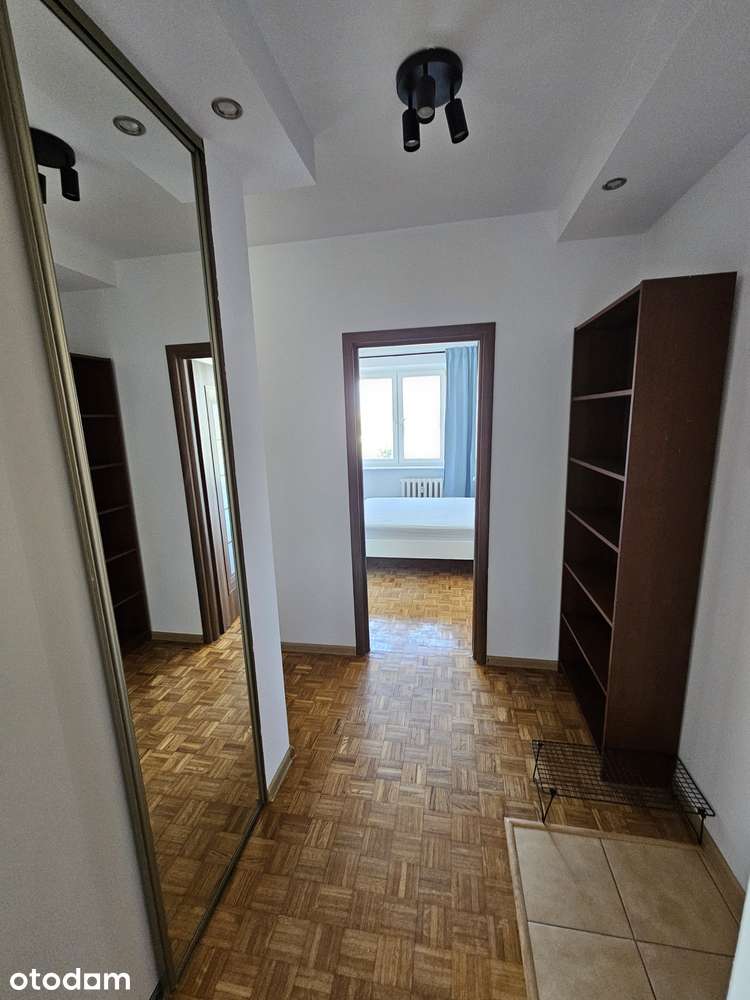 Mokotów Stegny/Sadyba -2pok mieszkanie 42 m2 z oddz kuchnią i balkonem
