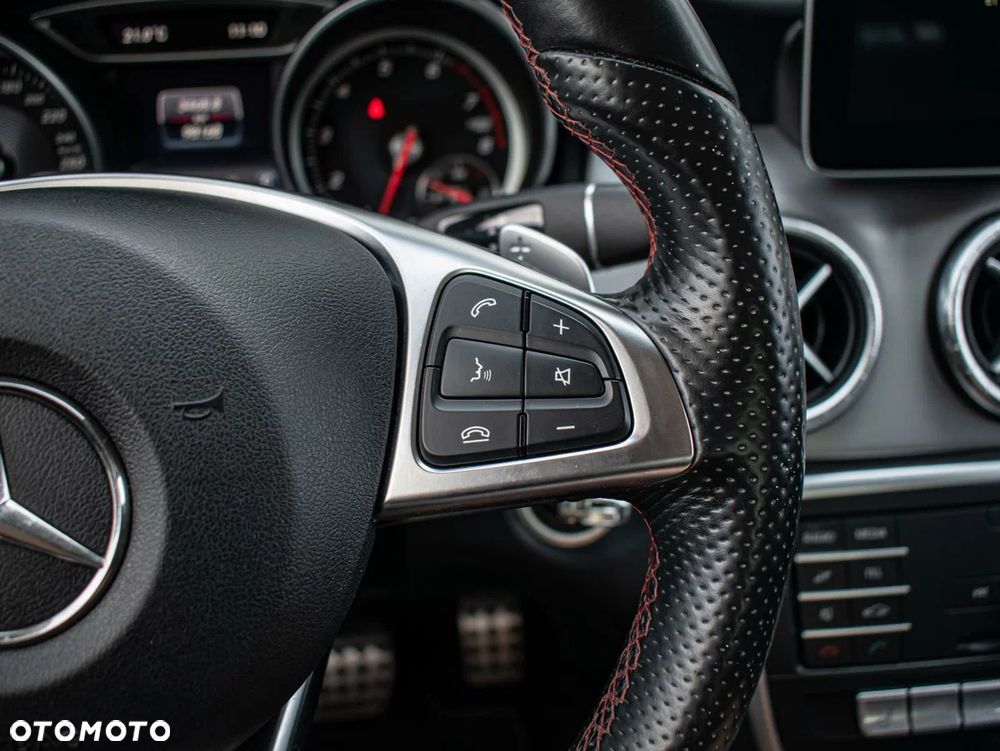 Mercedes-Benz CLA - 14
