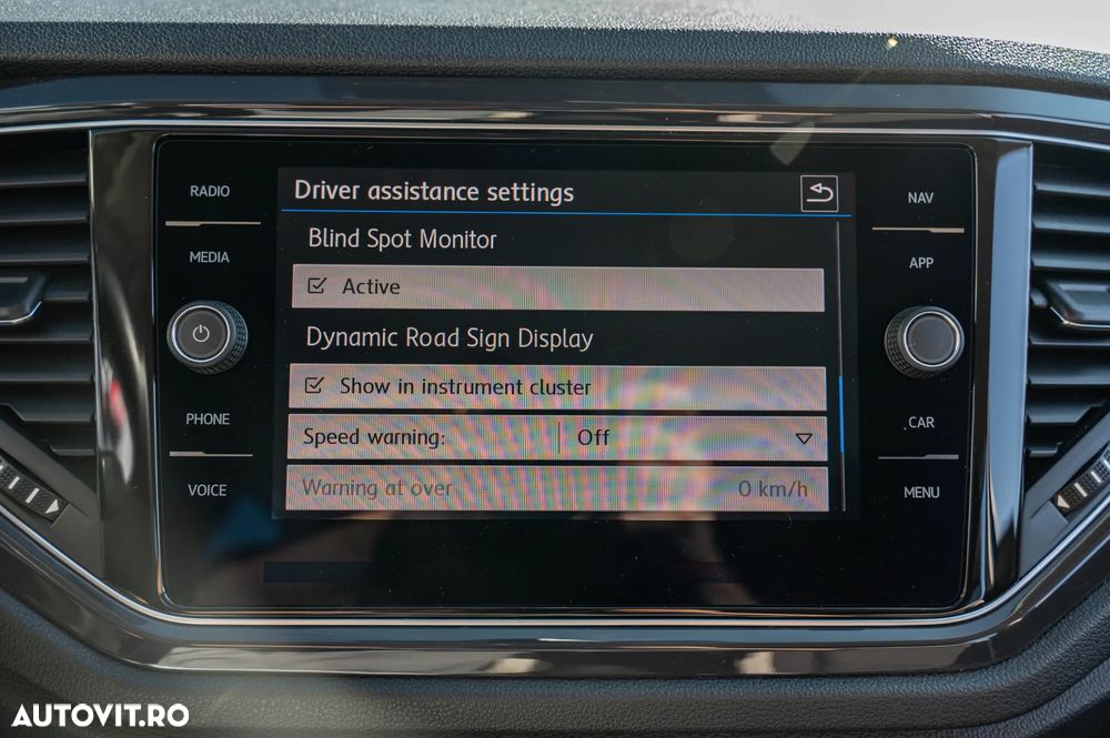 Volkswagen T-Roc 1.5 TSI ACT OPF Sport - 25