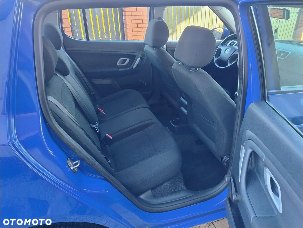 Skoda Fabia 1.6 16V Comfort - 15