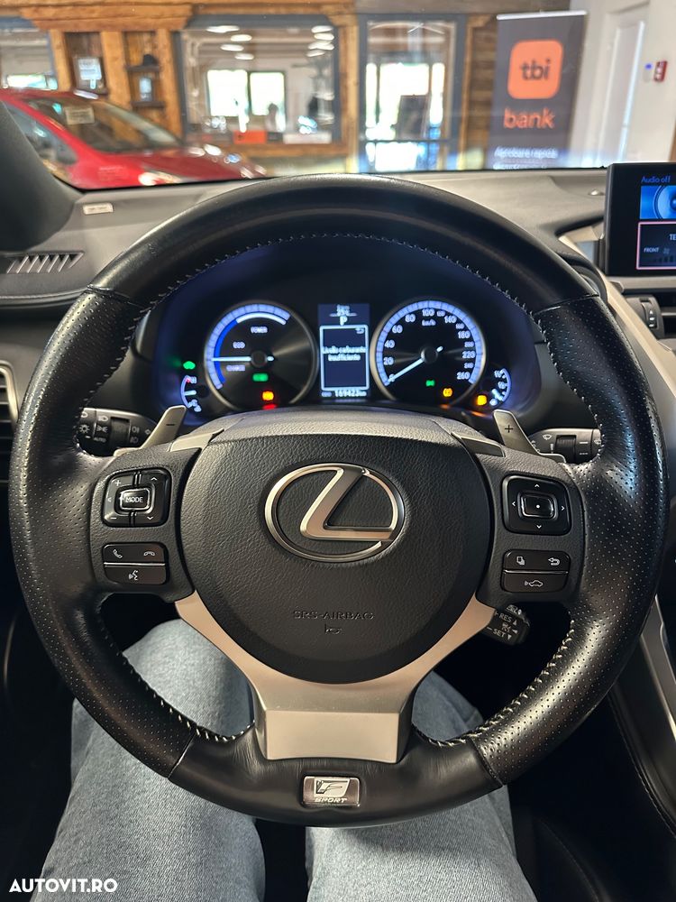 Lexus Seria NX 300h AWD F Sport - 12